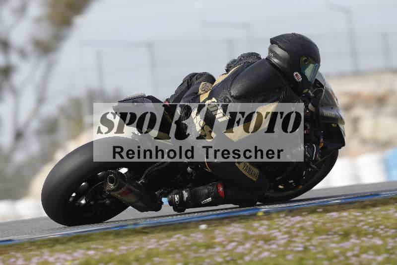 /Archiv-2024/02 29.01.-02.02.2024 Moto Center Thun Jerez/Gruppe schwarz-black/111